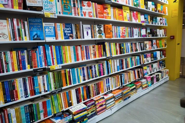 Cele mai bune cărți pentru dezvoltarea carierei Photo Bookshelf