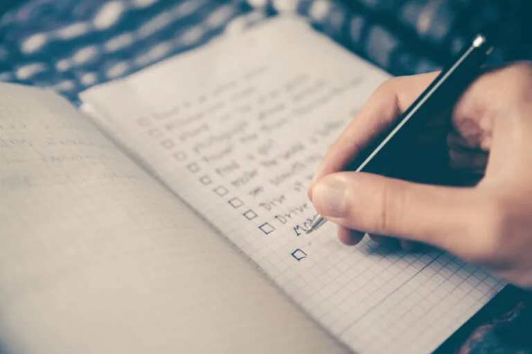 Cum construiești un plan de afaceri solid înainte de a lansa un start-up Photo business plan